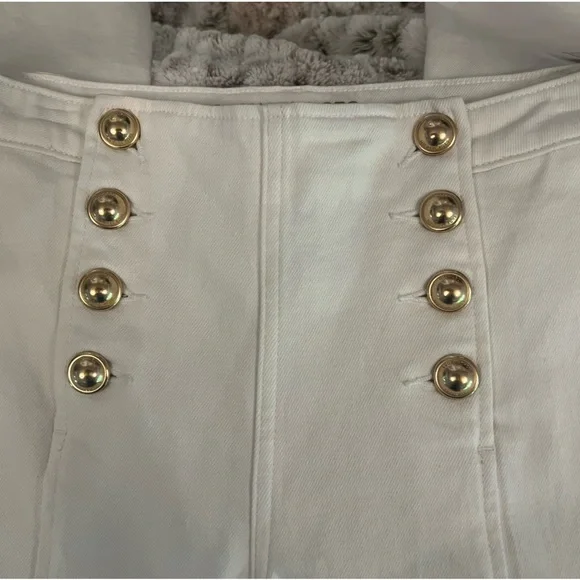 ๐ โ๏ธ Michael Kors Sailor High Rise Flared Leg Jeans with gold hardware Buttons - Picture 5 of 17